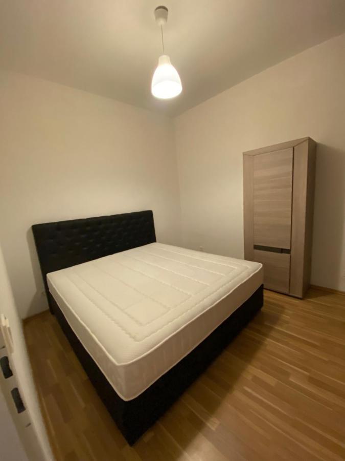 Niceapartmenthollergasse 8 Vienna Luaran gambar